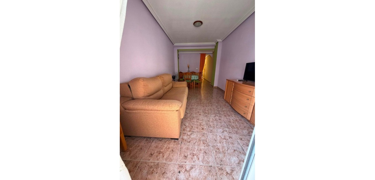 Sale - Apartment / flat -
Torrevieja - torrevieja