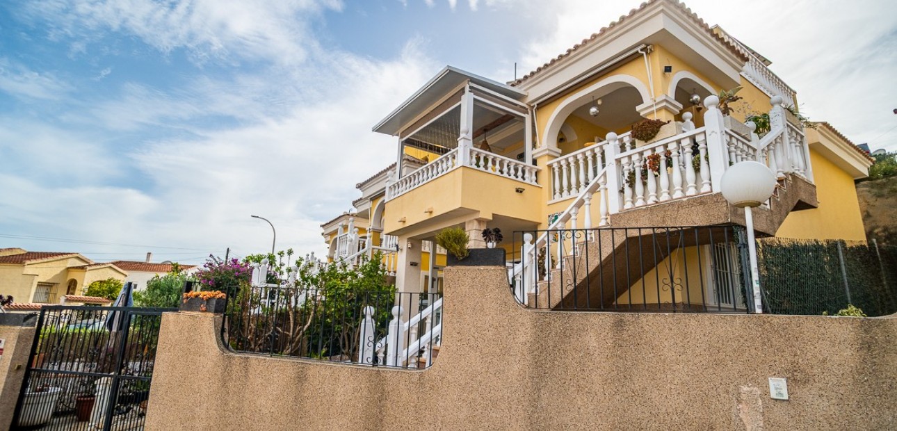 Herverkoop - Villa -
San Fulgencio - urb.la marina
