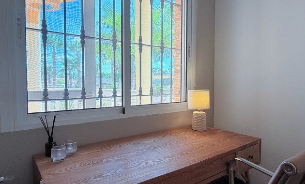 Sale - Villa -
CATRAL - Catral