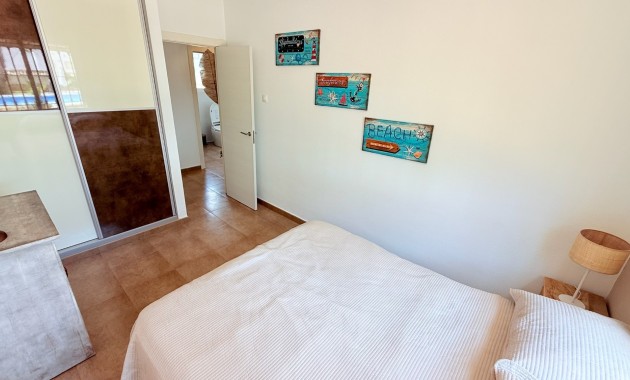 Sale - Villa -
CATRAL - Catral