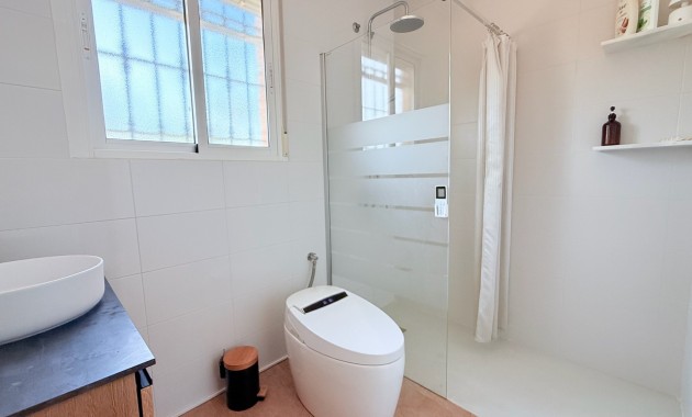Sale - Villa -
CATRAL - Catral