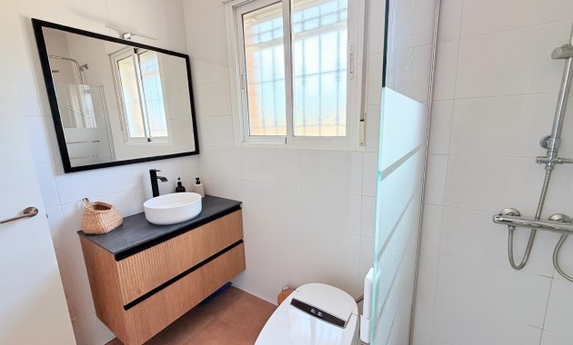 Sale - Villa -
CATRAL - Catral