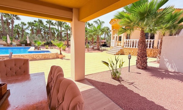 Sale - Villa -
CATRAL - Catral