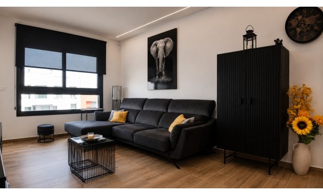 Herverkoop - Penthouse -
Orihuela Costa - Villamartín