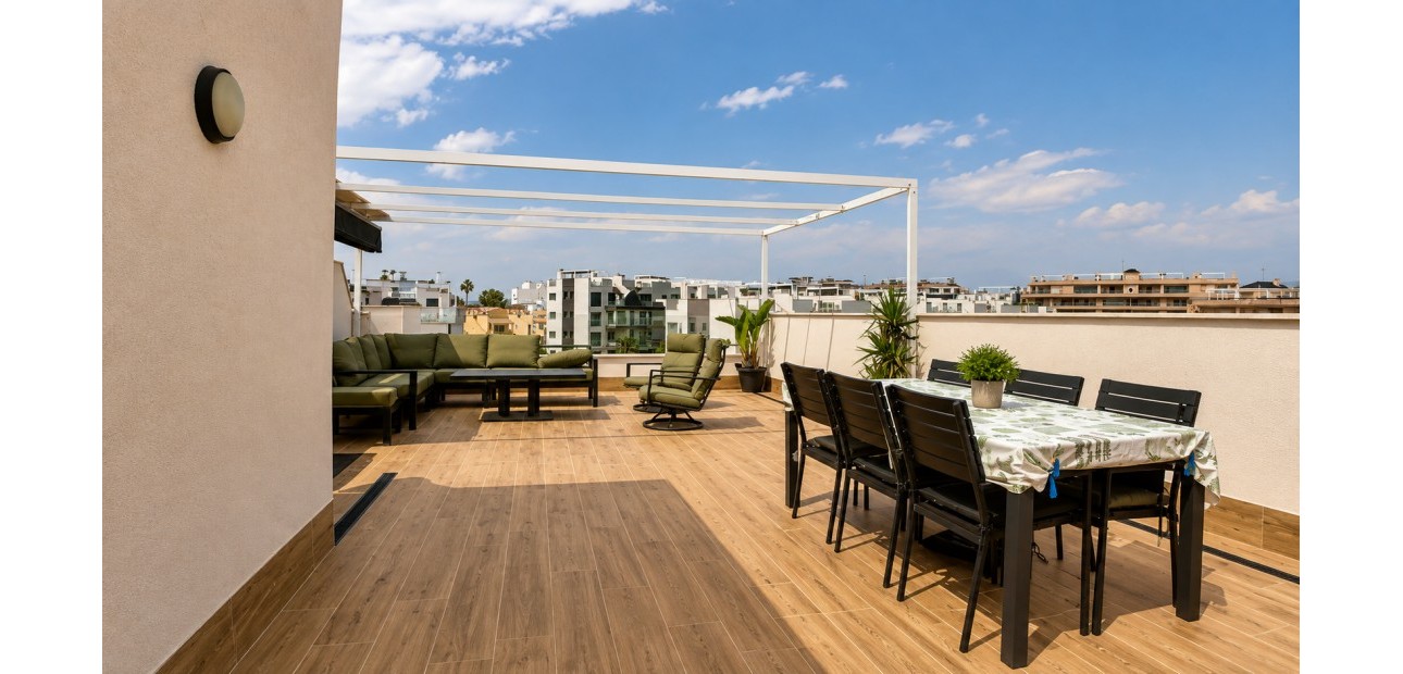 Herverkoop - Penthouse -
Orihuela Costa - Villamartín