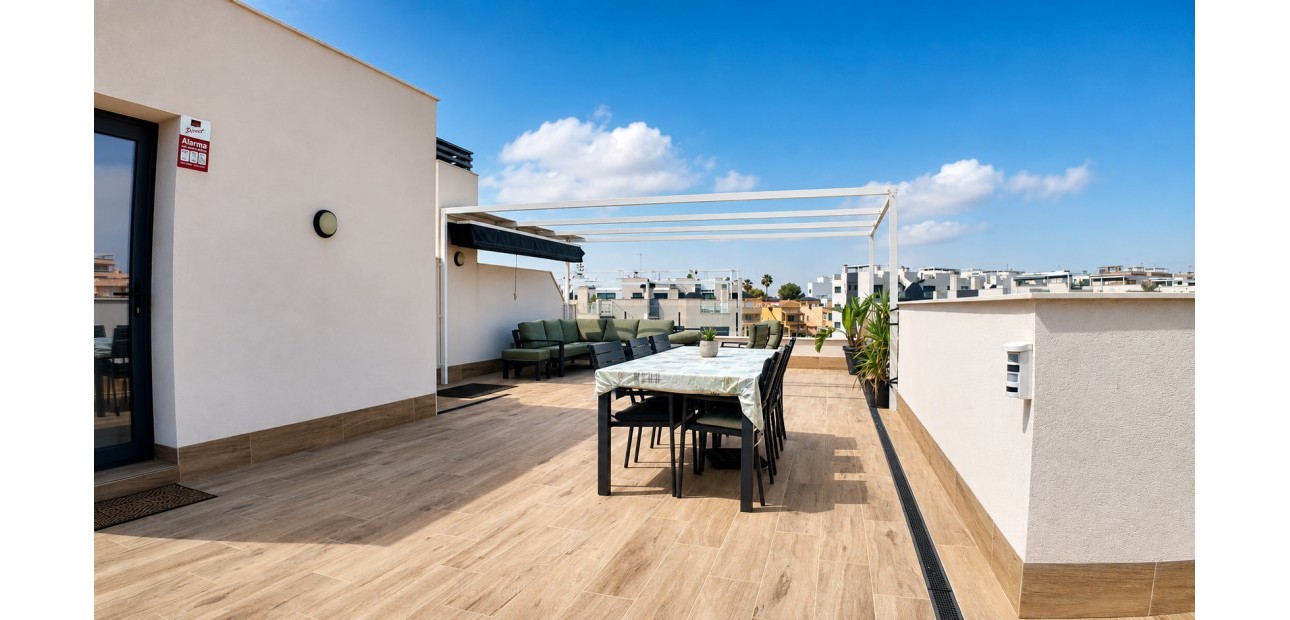 Herverkoop - Penthouse -
Orihuela Costa - Villamartín