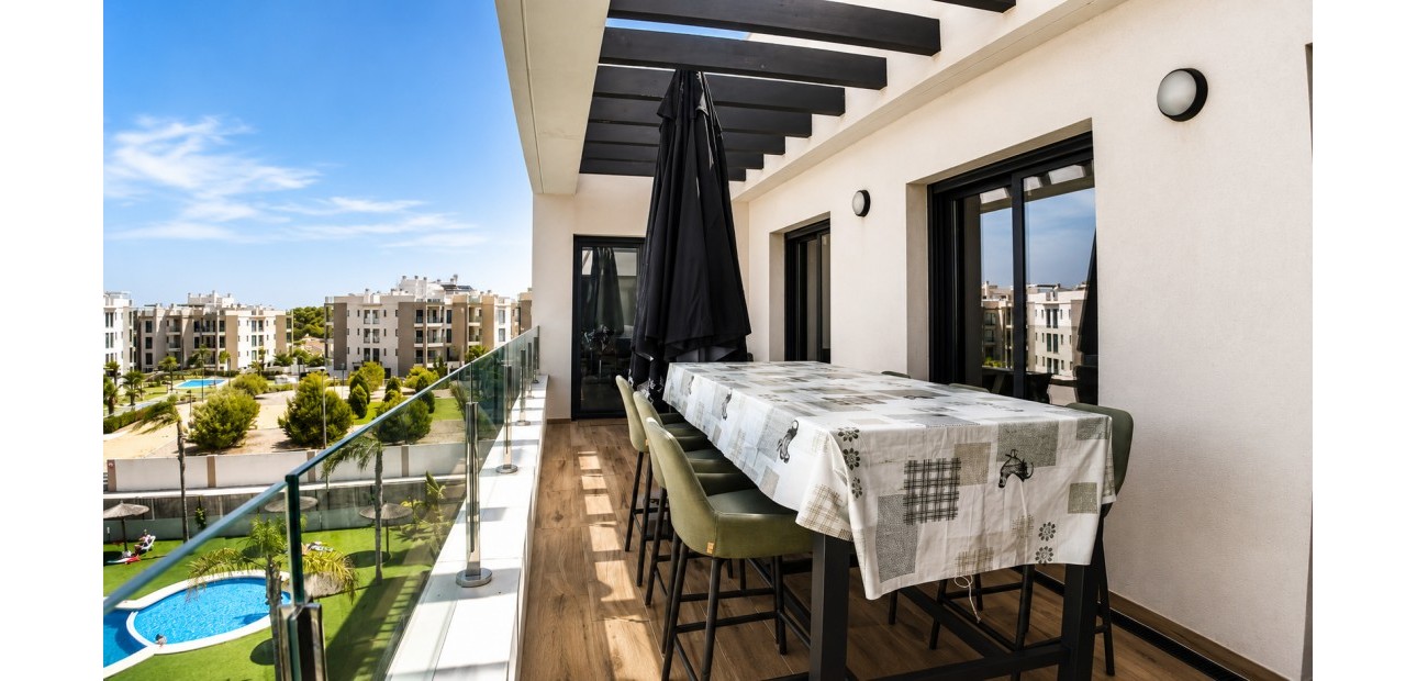 Herverkoop - Penthouse -
Orihuela Costa - Villamartín