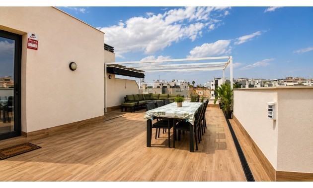 Herverkoop - Penthouse -
Orihuela Costa - Villamartín