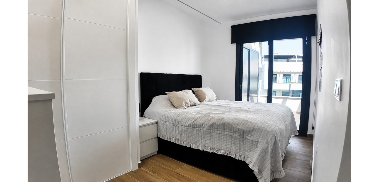 Herverkoop - Penthouse -
Orihuela Costa - Villamartín