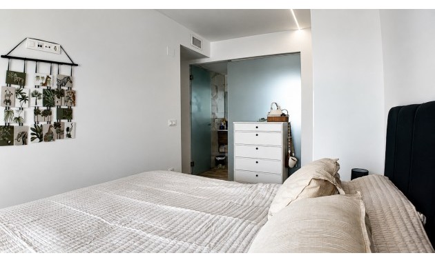 Herverkoop - Penthouse -
Orihuela Costa - Villamartín