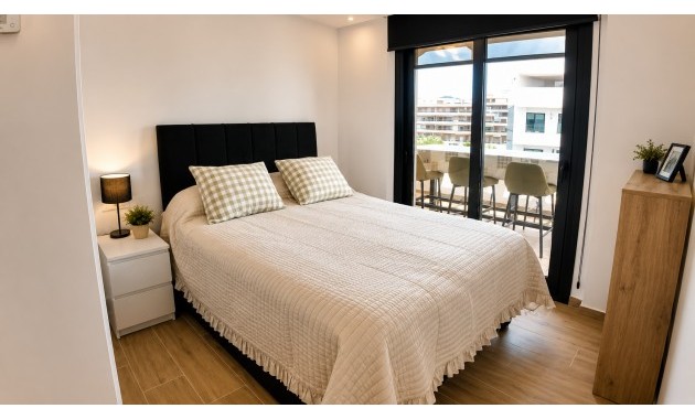 Herverkoop - Penthouse -
Orihuela Costa - Villamartín