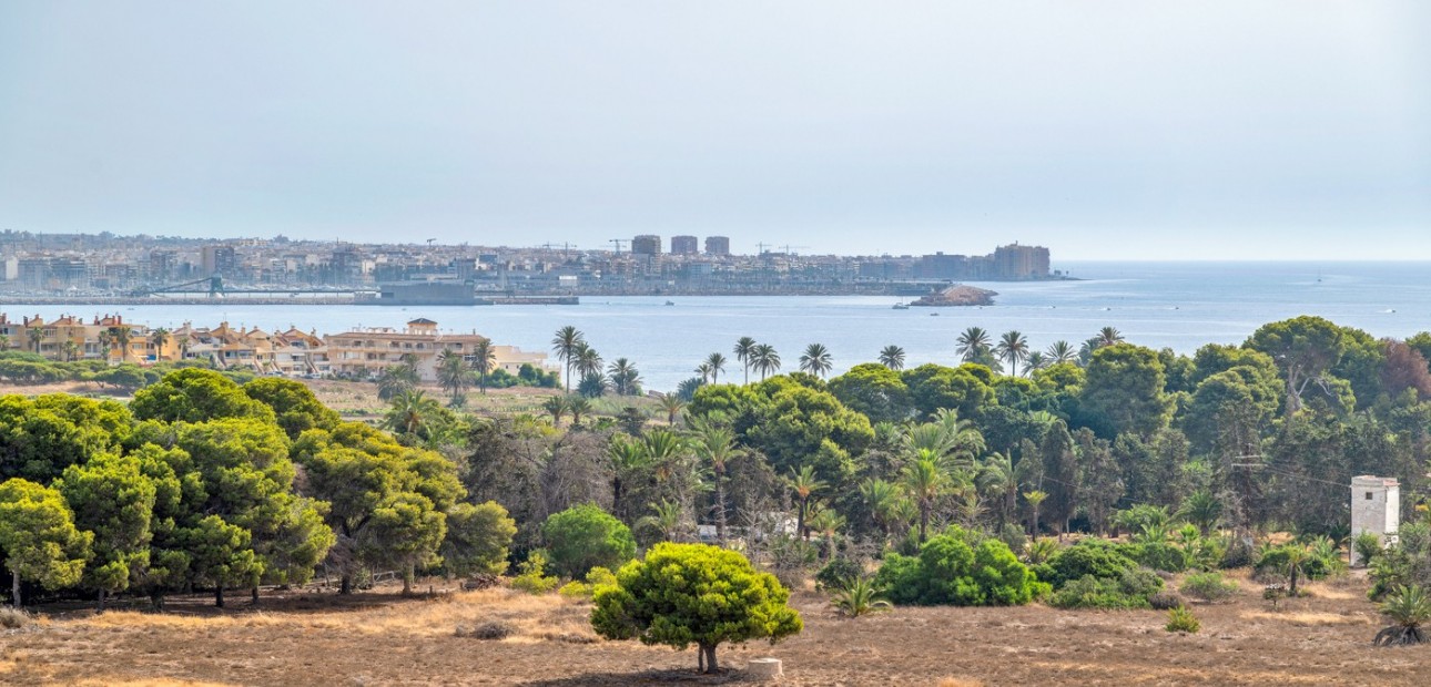 Herverkoop - Appartement / flat -
Orihuela Costa - Punta Prima