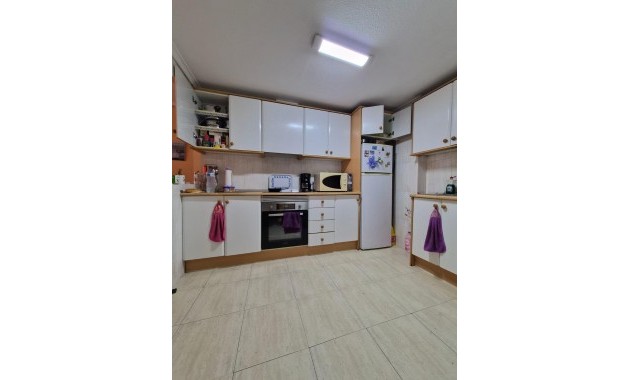 Sale - Apartment / flat -
Torrevieja - Estacion de autobuses
