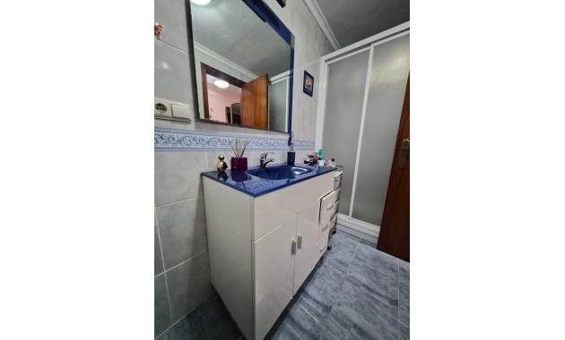 Sale - Apartment / flat -
Torrevieja - Estacion de autobuses