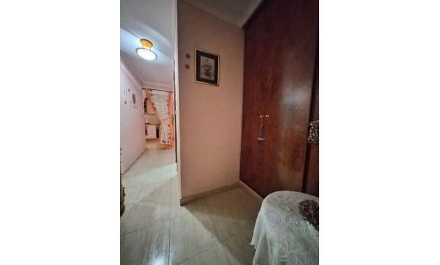 Sale - Apartment / flat -
Torrevieja - Estacion de autobuses