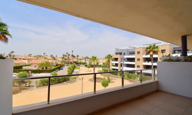 Sale - Apartment / flat -
Orihuela Costa - Playa Flamenca