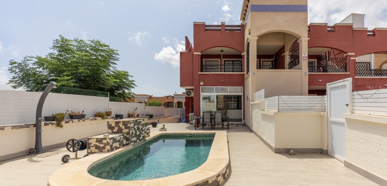 Sale - Apartment / flat -
Orihuela Costa - Los Altos