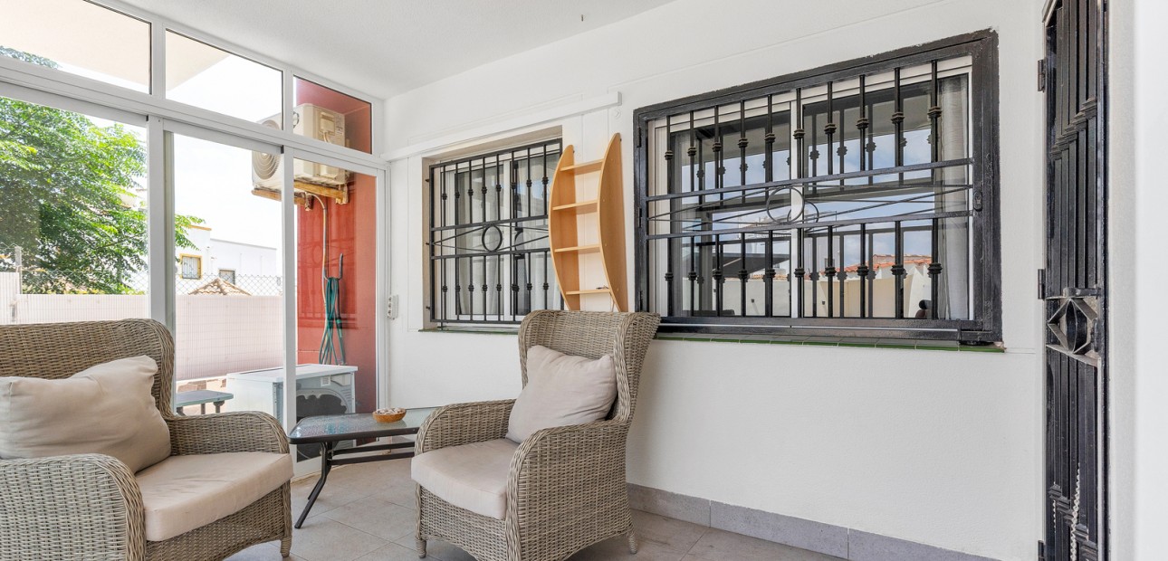Sale - Apartment / flat -
Orihuela Costa - Los Altos