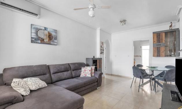 Sale - Apartment / flat -
Orihuela Costa - Los Altos