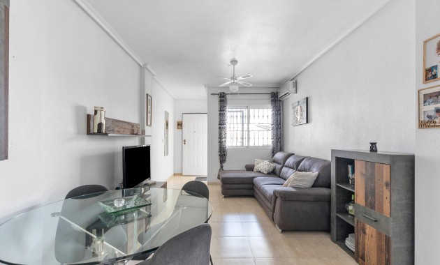 Sale - Apartment / flat -
Orihuela Costa - Los Altos