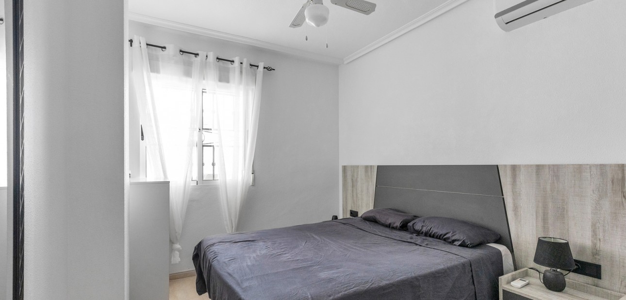 Sale - Apartment / flat -
Orihuela Costa - Los Altos