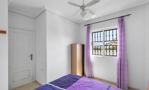 Sale - Apartment / flat -
Orihuela Costa - Los Altos