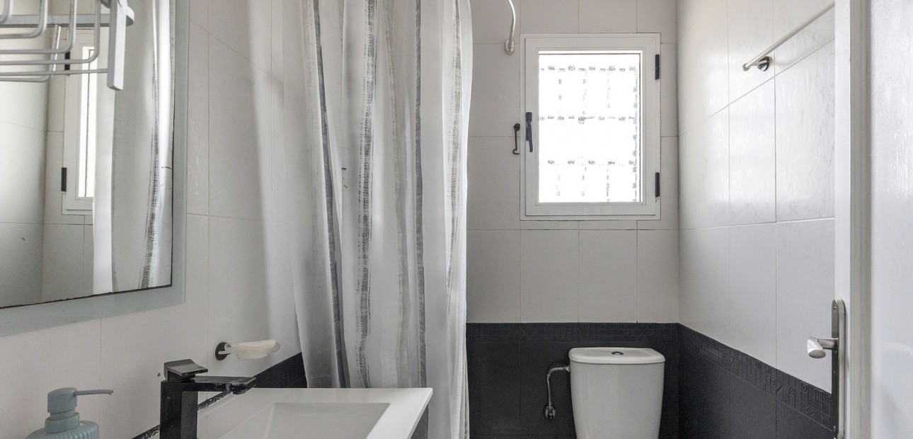 Sale - Apartment / flat -
Orihuela Costa - Los Altos