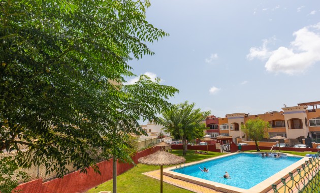 Sale - Apartment / flat -
Orihuela Costa - Los Altos