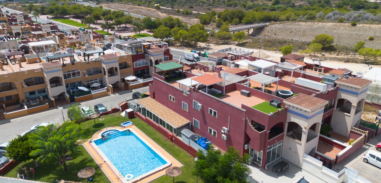 Sale - Apartment / flat -
Orihuela Costa - Los Altos