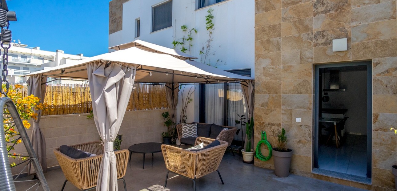 Venta - Adosado -
Orihuela Costa - Las Filipinas
