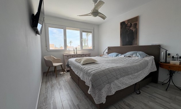 Sale - Detached Villa -
Torrevieja - Torretas