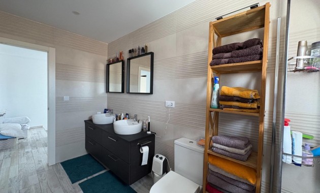 Sale - Detached Villa -
Torrevieja - Torretas