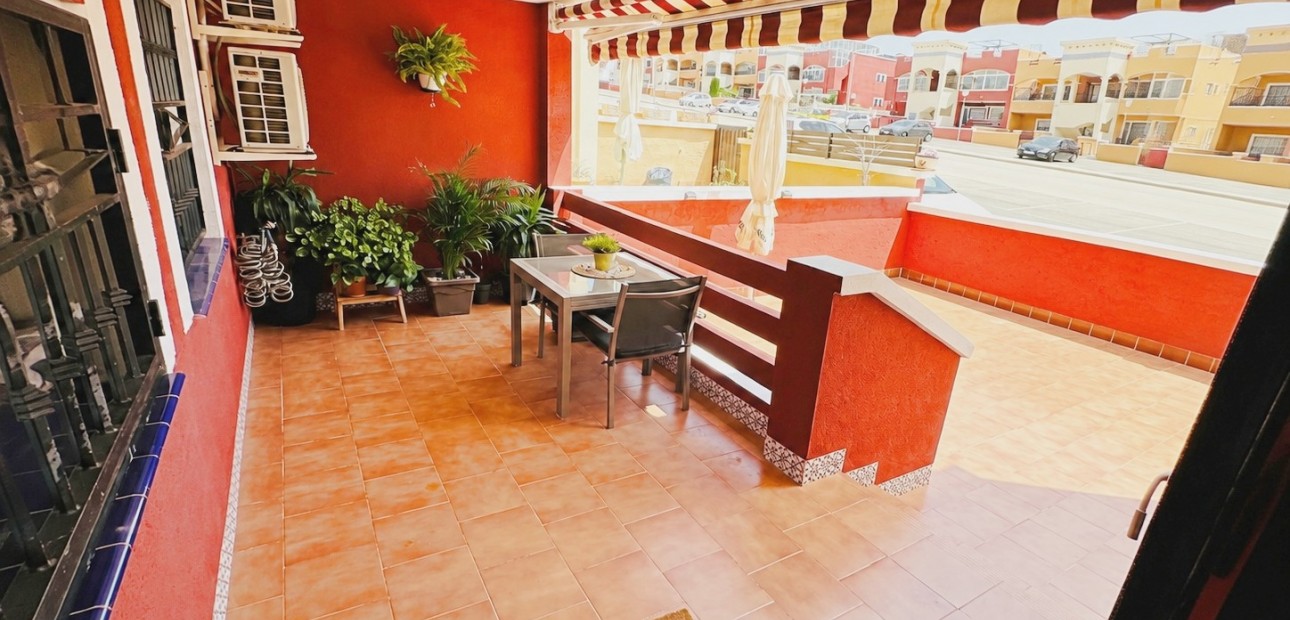Sale - Apartment / flat -
Orihuela Costa - Los Altos