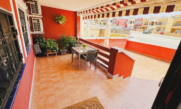 Sale - Apartment / flat -
Orihuela Costa - Los Altos