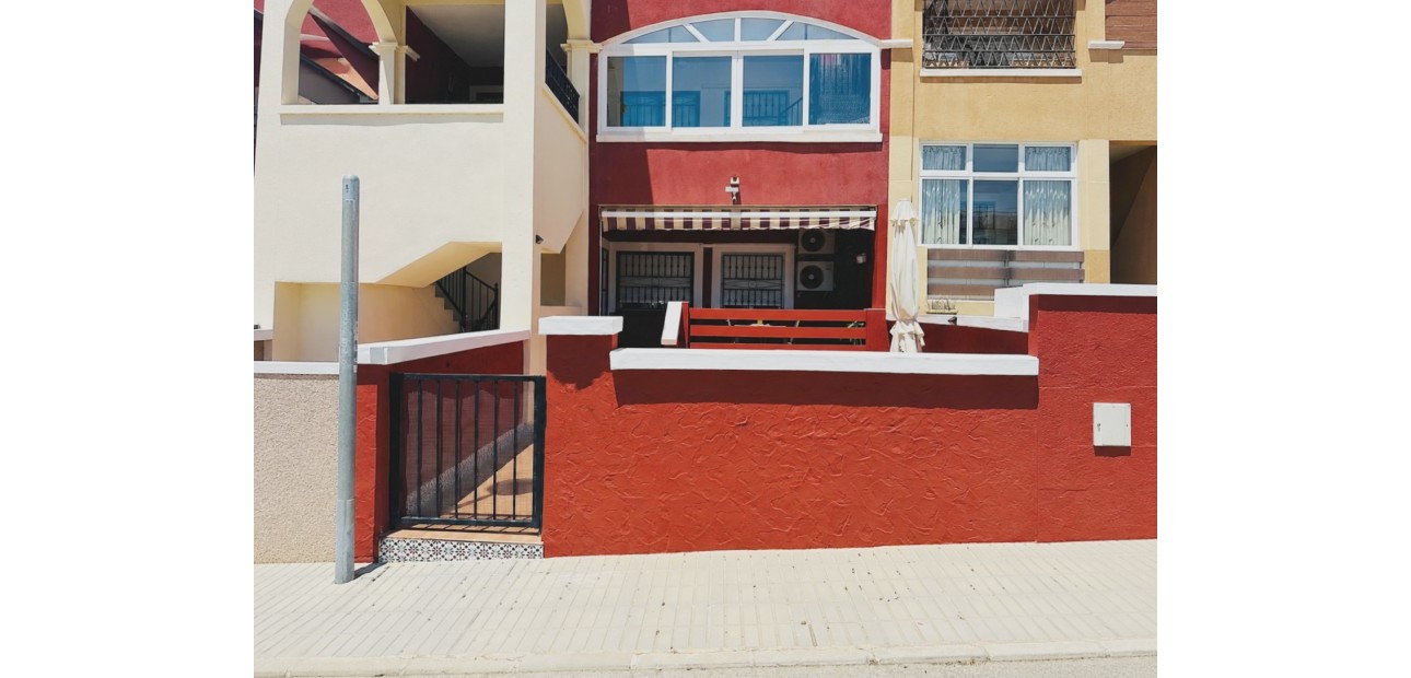 Sale - Apartment / flat -
Orihuela Costa - Los Altos