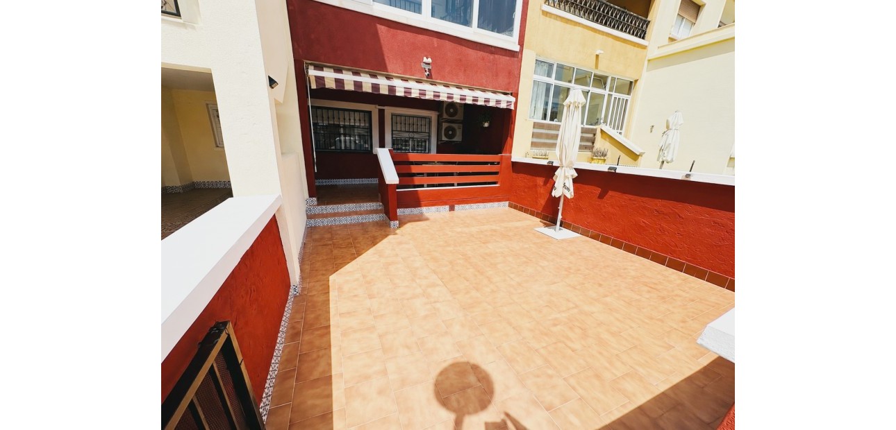 Sale - Apartment / flat -
Orihuela Costa - Los Altos
