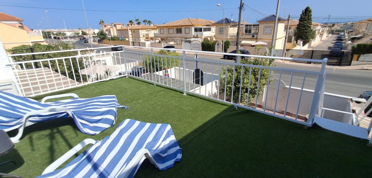 Sale - Townhouse -
Orihuela Costa - Playa Flamenca