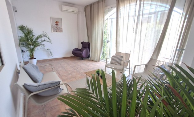 Sale - Townhouse -
Orihuela Costa - Playa Flamenca