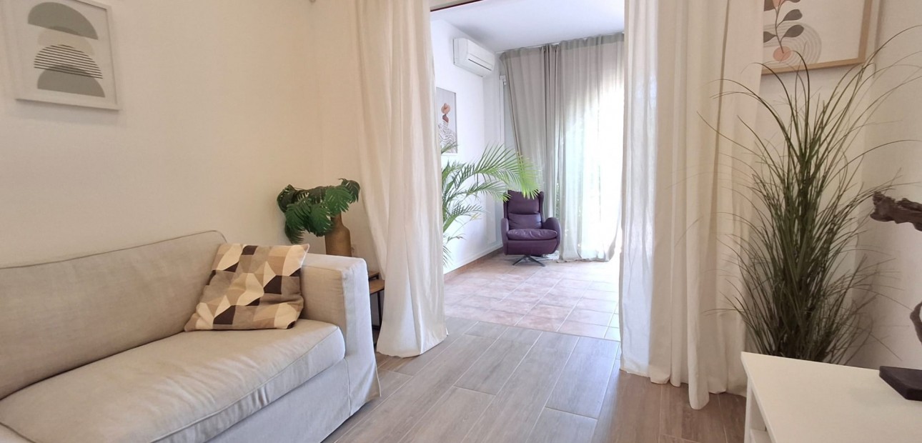 Sale - Townhouse -
Orihuela Costa - Playa Flamenca