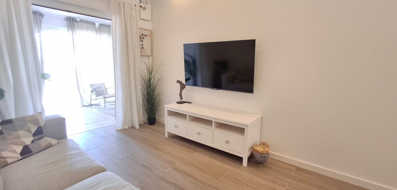 Sale - Townhouse -
Orihuela Costa - Playa Flamenca