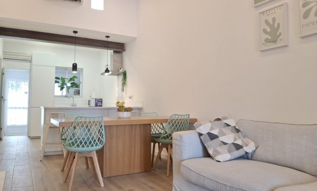 Sale - Townhouse -
Orihuela Costa - Playa Flamenca