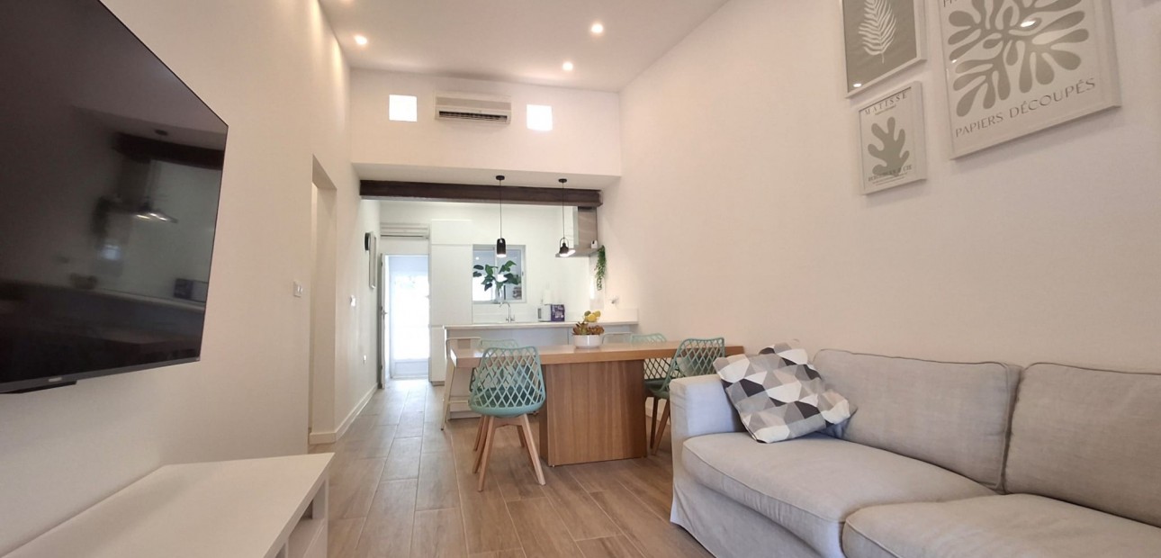 Sale - Townhouse -
Orihuela Costa - Playa Flamenca