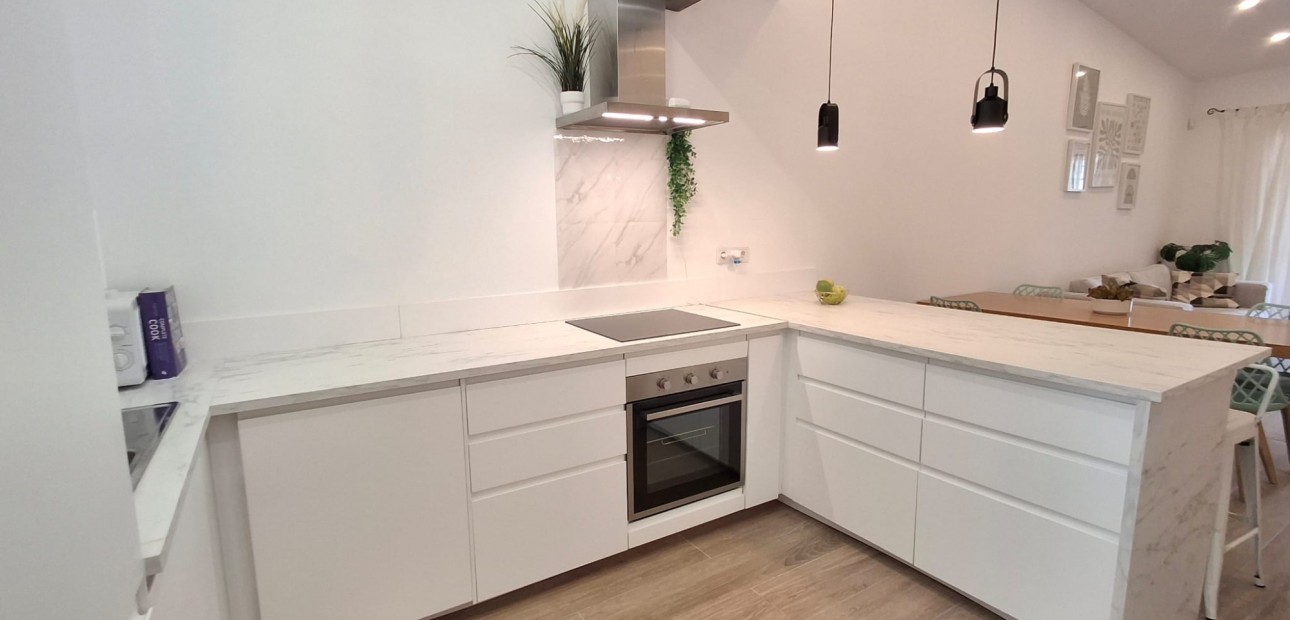 Sale - Townhouse -
Orihuela Costa - Playa Flamenca