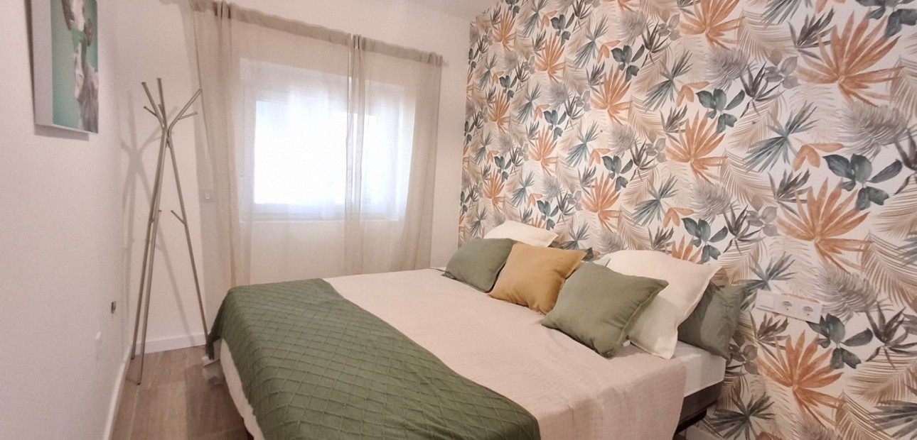 Sale - Townhouse -
Orihuela Costa - Playa Flamenca