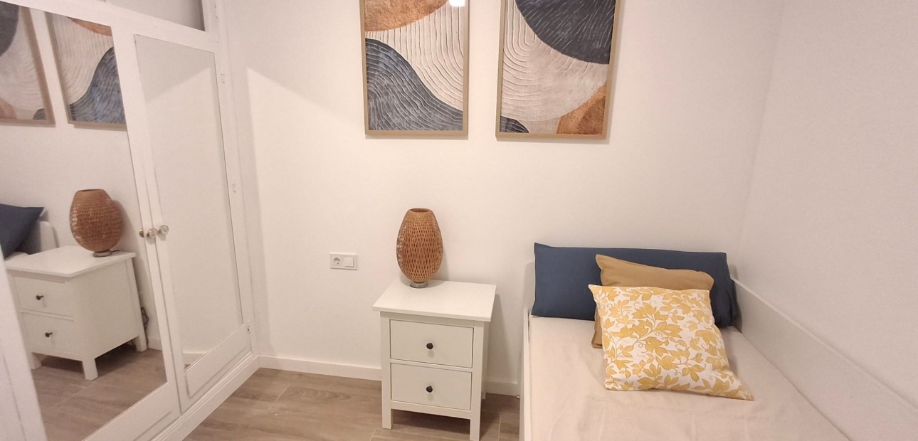 Sale - Townhouse -
Orihuela Costa - Playa Flamenca