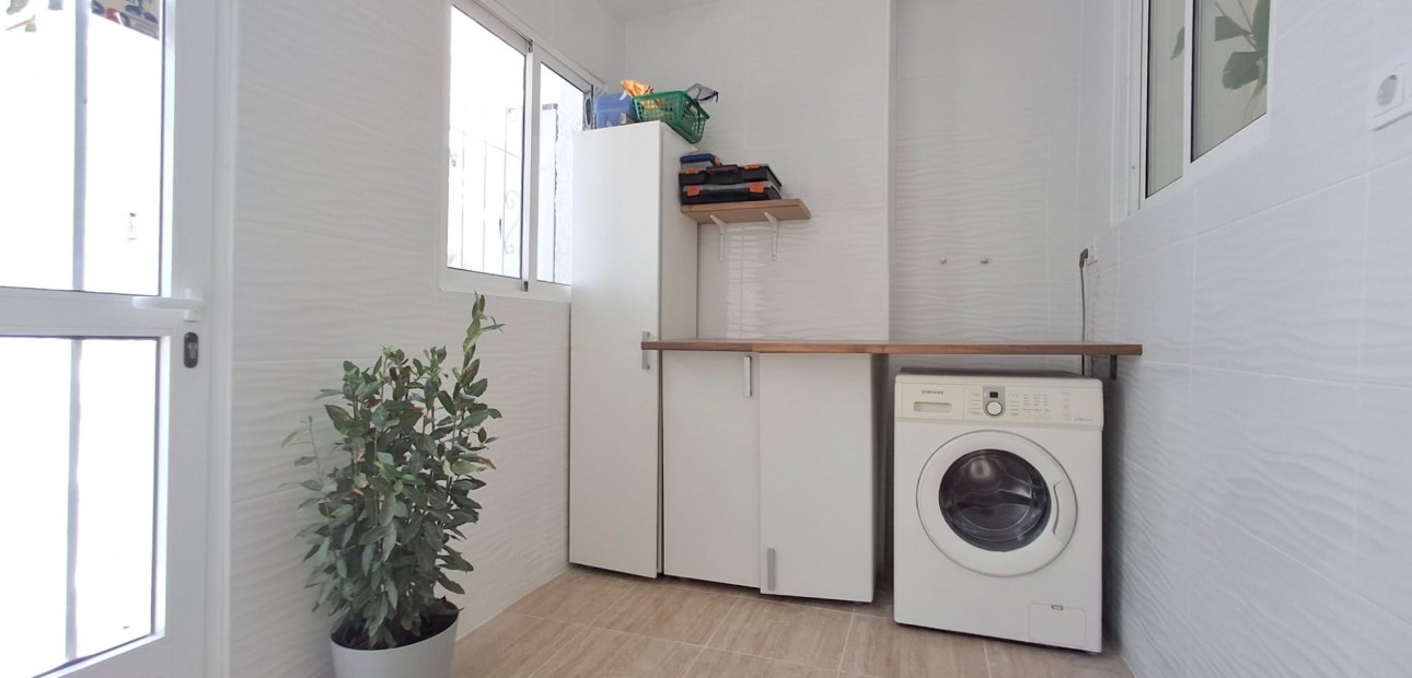 Sale - Townhouse -
Orihuela Costa - Playa Flamenca