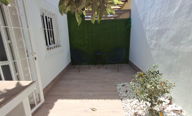 Sale - Townhouse -
Orihuela Costa - Playa Flamenca