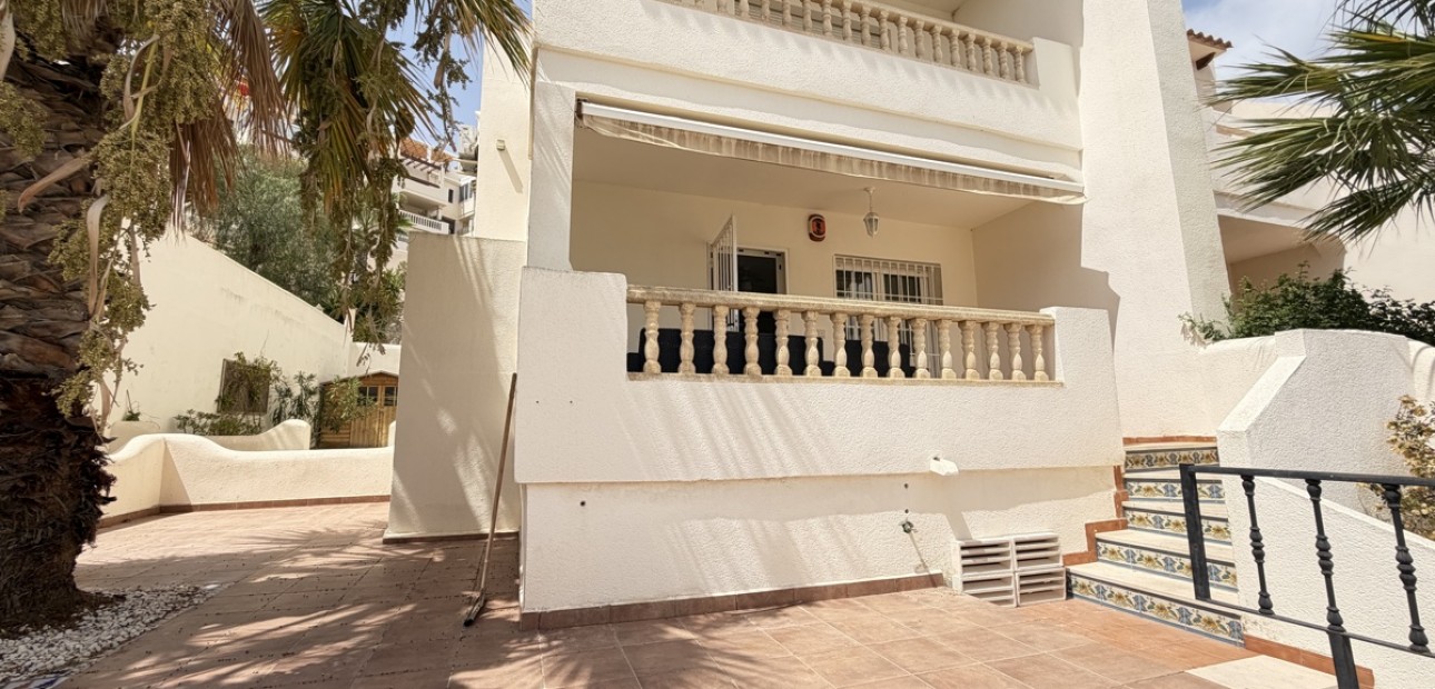 Sale - Apartment / flat -
Orihuela Costa - Las Ramblas