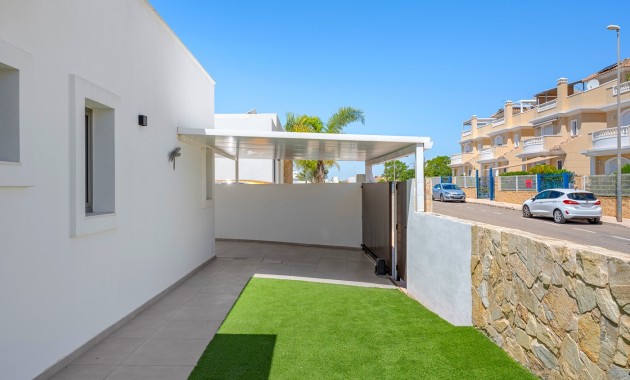 Sale - Detached Villa -
La Marina - La Marina - Urbanization