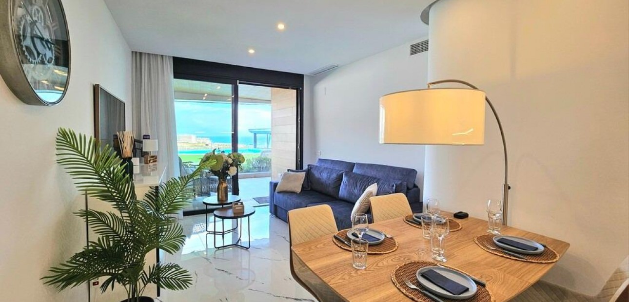 Sale - Apartment / flat -
Gran alacant - Monte y Mar